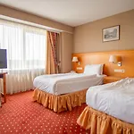 Hotel Park Plaza & Spa, Restaurant, Panorama Bar, Conference & Banquet Center