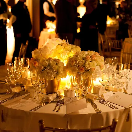 Park Plaza & Spa, Restaurant, Conference & Banquet Center Hotel