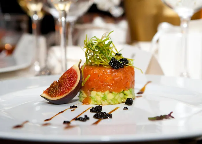 Park Plaza Hotel&spa, Restaurant, Panorama Bar, Conference&banquet Center Hotel 4*