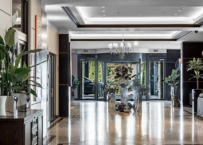 Park Plaza & Spa, Restaurant, Panorama Bar, Conference & Banquet Center Ξενοδοχείο Βίλνιους