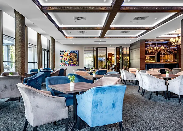 Park Plaza & Spa, Restaurant, Panorama Bar, Conference & Banquet Center