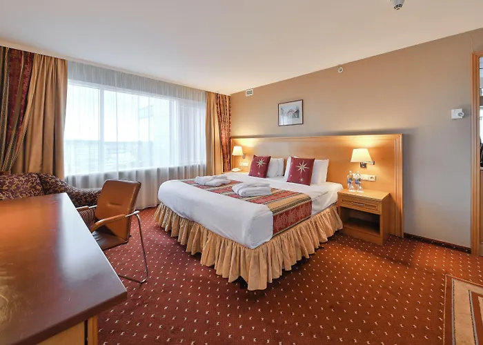 Park Plaza & Spa, Restaurant, Panorama Bar, Conference & Banquet Center Vilnius