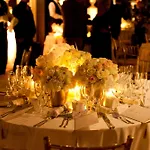 Park Plaza & Spa, Restaurant, Panorama Bar, Conference & Banquet Center ホテル