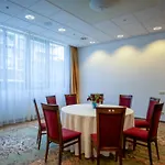 Park Plaza & Spa, Restaurant, Panorama Bar, Conference & Banquet Center ホテル ヴィリニュス