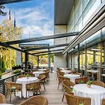 ホテル Park Plaza & Spa, Restaurant, Panorama Bar, Conference & Banquet Center