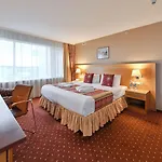 Park Plaza & Spa, Restaurant, Panorama Bar, Conference & Banquet Center ヴィリニュス