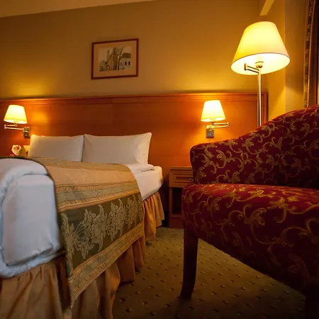 Park Plaza Hotel, Restaurant & Terrace, Panorama Bar, Conference & Banquet Center Hotel