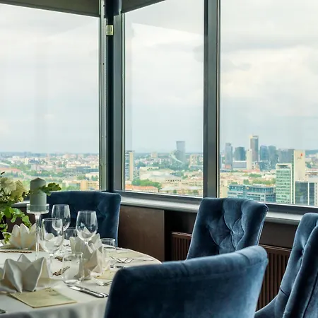 Park Plaza Hotel, Restaurant & Terrace, Panorama Bar, Conference & Banquet Center 4* Vilnius