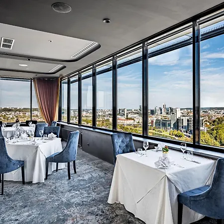 Park Plaza Hotel, Restaurant & Terrace, Panorama Bar, Conference & Banquet Center Hotel 4*