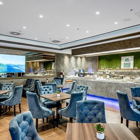 Park Plaza Hotel, Restaurant & Terrace, Panorama Bar, Conference & Banquet Center Hotel Vilnius