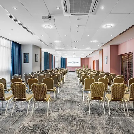 Park Plaza Hotel, Restaurant & Terrace, Panorama Bar, Conference & Banquet Center 4* Vilnius