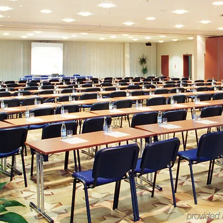 Park Plaza Hotel, Restaurant & Terrace, Panorama Bar, Conference & Banquet Center Hotel Vilnius