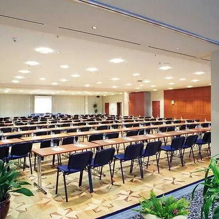Park Plaza Hotel, Restaurant & Terrace, Panorama Bar, Conference & Banquet Center Hotel Vilnius