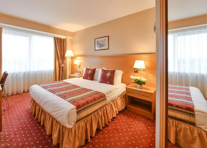 Hotel Park Plaza & Spa, Restaurant, Panorama Bar, Conference & Banquet Center