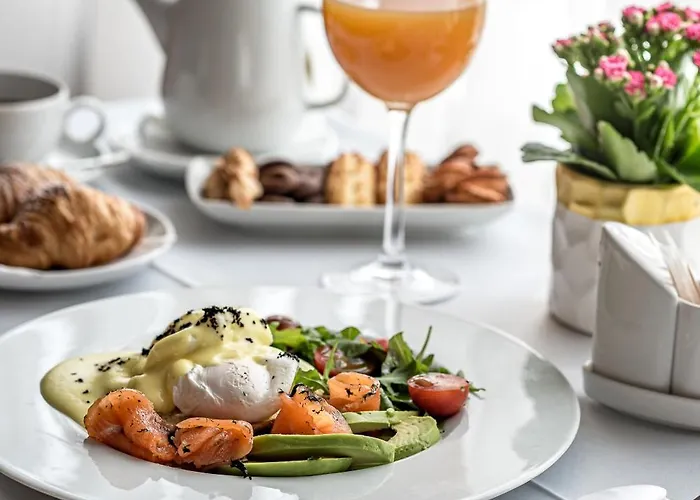 Park Plaza & Spa, Restaurant, Panorama Bar, Conference & Banquet Center Hotel 4*