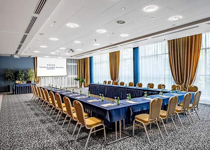 Отель Park Plaza & Spa, Restaurant, Panorama Bar, Conference & Banquet Center
