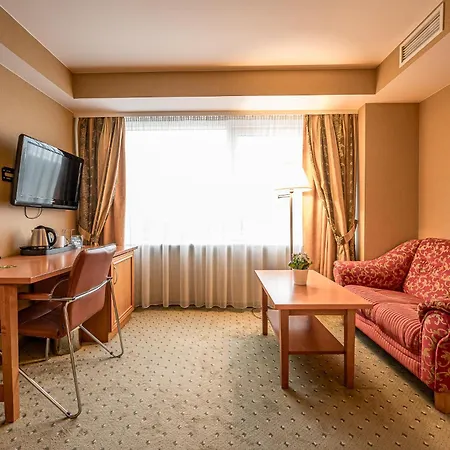 酒店 Park Plaza Hotel, Restaurant & Terrace, Panorama Bar, Conference & Banquet Center 维尔纽斯