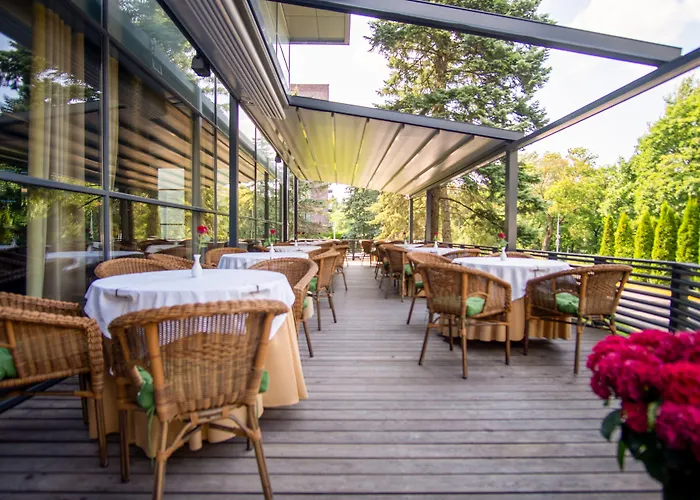 Park Plaza & Spa, Restaurant, Panorama Bar, Conference & Banquet Center