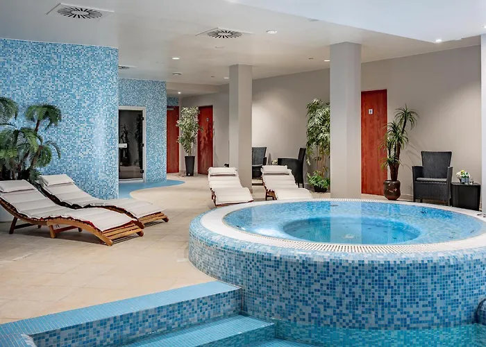 Готель Park Plaza & Spa, Restaurant, Panorama Bar, Conference & Banquet Center Вільнюс